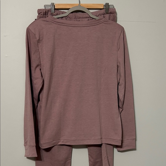 Vince Camuto 2 piece lounge set. Dusty purple/Elderberry. XL. NWT - Picture 11 of 11